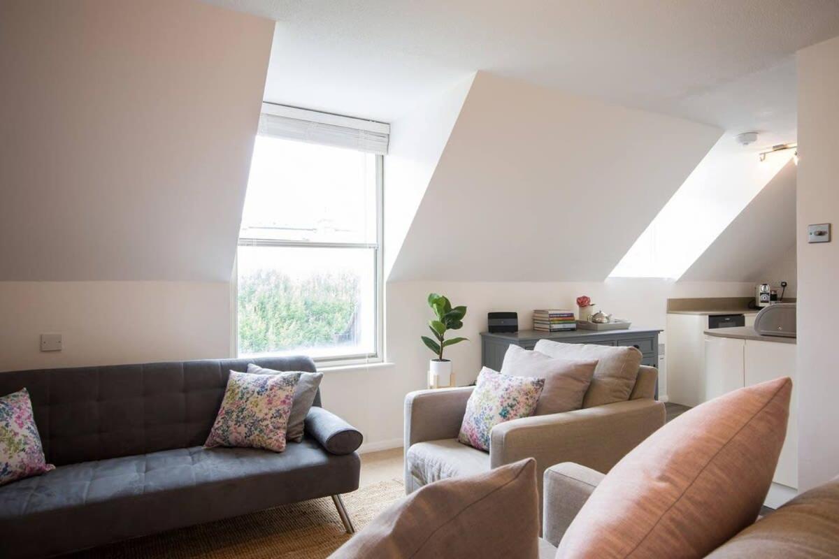 Modern Apartment In The Heart Of Oxford With Secure Underground Parking Kültér fotó