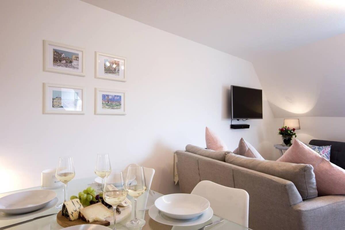 Modern Apartment In The Heart Of Oxford With Secure Underground Parking Kültér fotó
